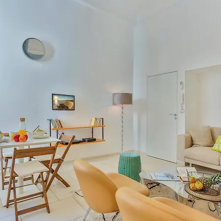 - Old Town Duplex نيس