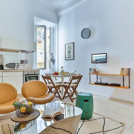 - Old Town Duplex