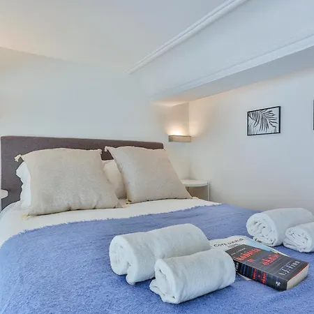 شقة - Old Town Duplex *
